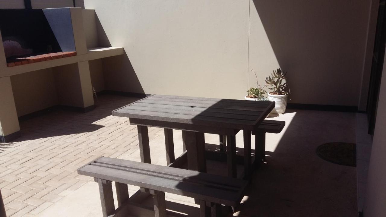 Aspasia Agency Mariental Exterior foto